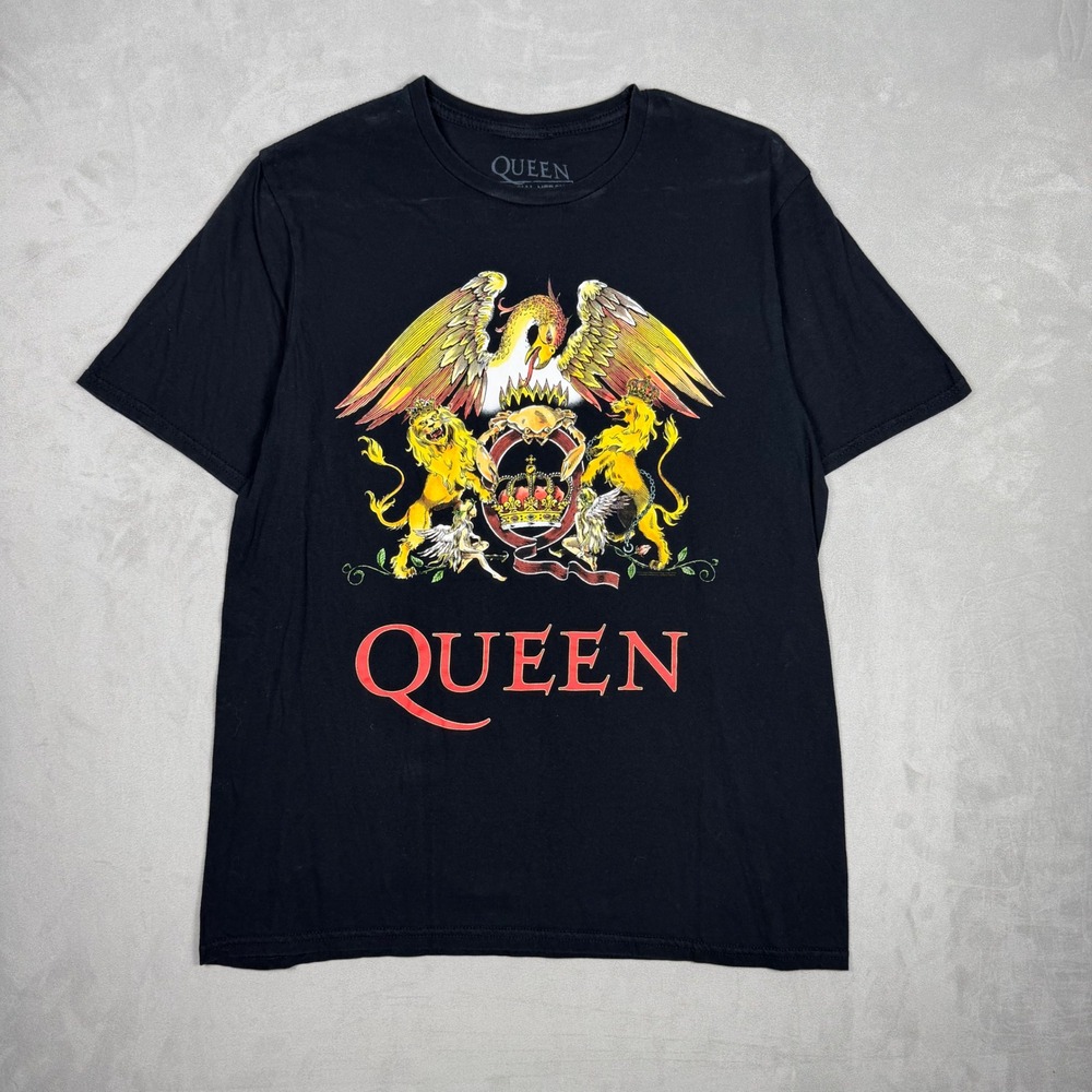 Modern Men Queen Crest Logo Graphic Rock Band T-Shirt Black Medium